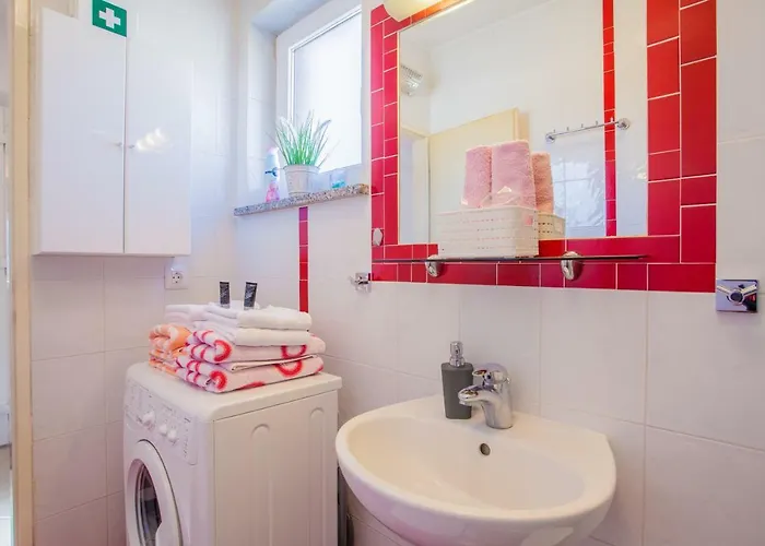 Madlen アパート *